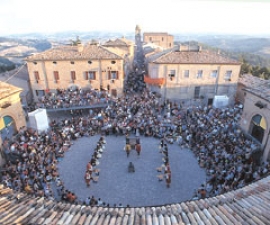 Piazza di Mondaino