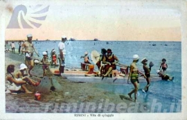 Vita di spiaggia a Rimini