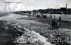 Vita di spiaggia a Rimini