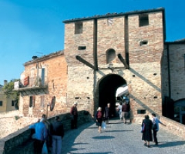 Porta Marina di Mondaino