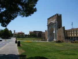 Arco D'Augusto Rimini