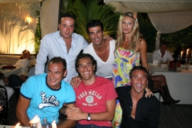 LUCA TONI Coconuts