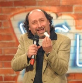 Antonio Cornacchione Satire Liriche