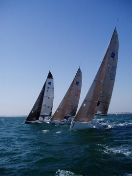 Catamarani Topcat da Cesenatico alla conquista del mondo