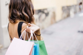 Dove fare shopping a Cattolica e dove soggiornare 