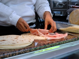 La Piadina cambierà colore per la notte rosa