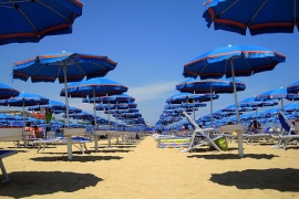 Lavori alla spiaggia di Cattolica