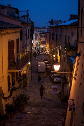 Negozi aperti il 25 aprile