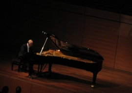 Maurizio Pollini