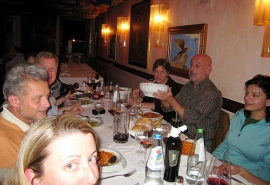 Pranzo di solidarietà