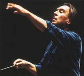 Teatro Manzoni Bologna Claudio Abbado