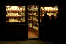 Torna la notte bianca in via Sant’Isaia