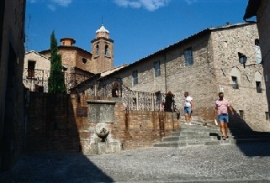 Piazza delle Monache Santarcangelo