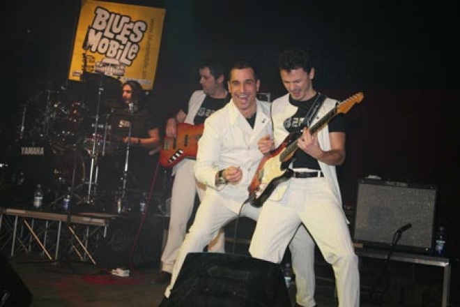 Blues Mobile al Bradipop Blues Mobile al Bradipop
