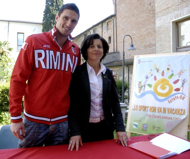 Alex Righetti Sostine Lo Sport Non Va In Vacanza Alex Righetti Sostine Lo Sport Non Va In Vacanza