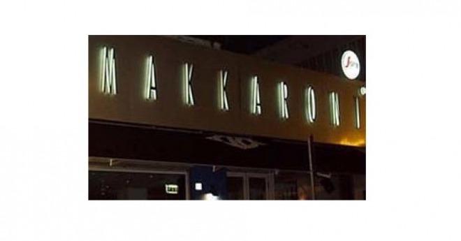 Aperitivo Makkaroni Canale 5 Aperitivo Makkaroni Canale 5