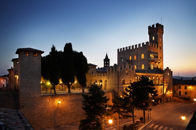 Castello Tavoleto Castello Tavoleto