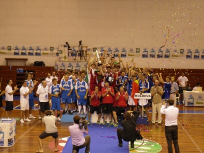 Complimenti Pallacanestro Segretario Berardi Complimenti Pallacanestro Segretario Berardi