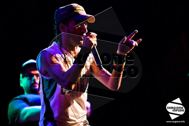 Concerto dei Crogiuolo Band e dei Dotok a Rimini Concerto dei Crogiuolo Band e dei Dotok a Rimini