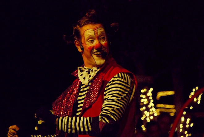 Continuano spettacoli Niuman Circus Continuano spettacoli Niuman Circus