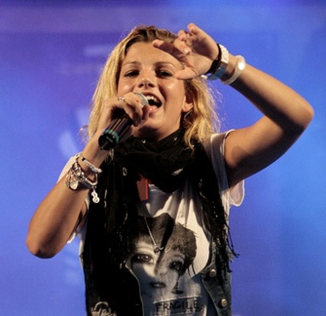 Emma Marrone Cattolica 2012 Emma Marrone Cattolica 2012