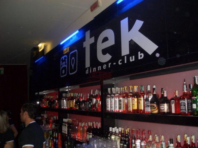 Estatek Tek Club Estatek Tek Club