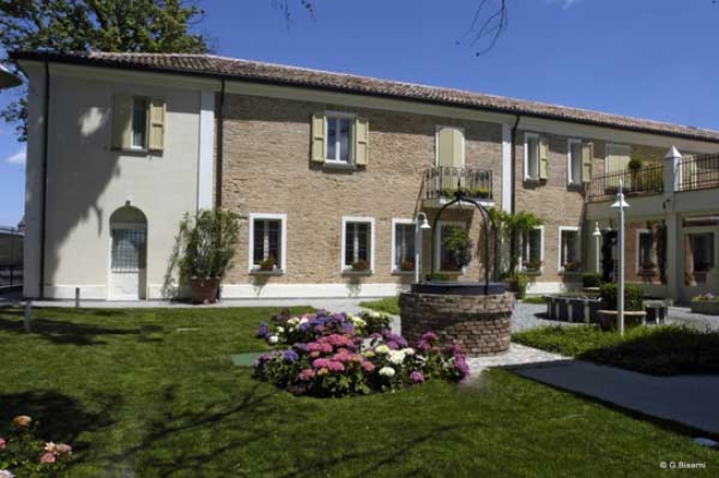 Hotel Villa Roncuzzi Hotel Villa Roncuzzi