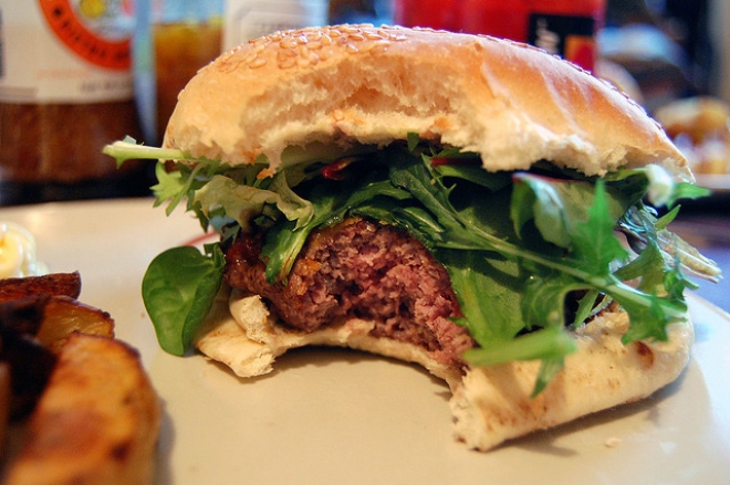 Man vs Big Bounty Burger