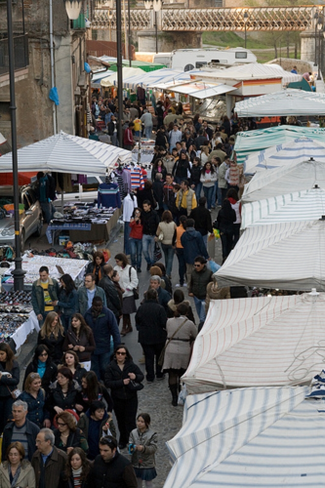 Mercato da spostare in centro Riccione Mercato da spostare in centro Riccione