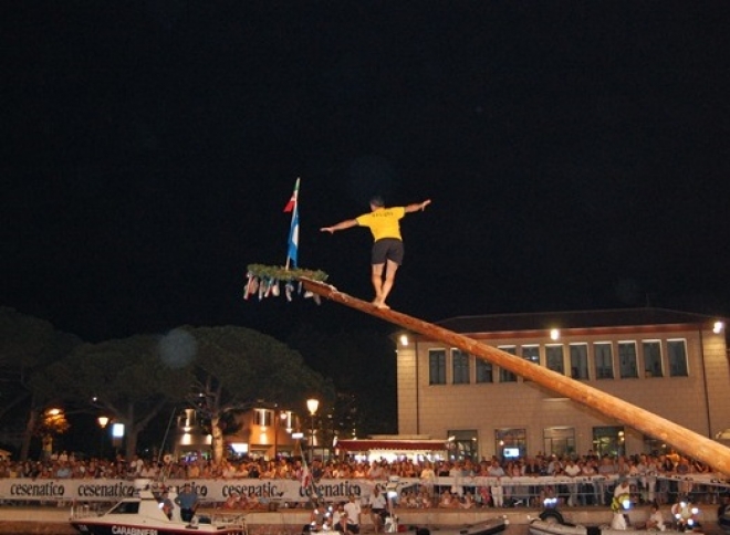 Palio della Cuccagna Cesenatico