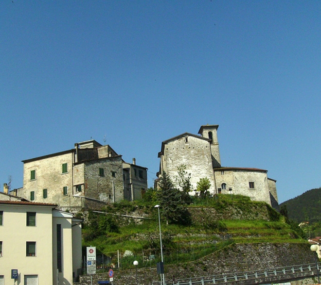 Riapre la piscina di Rocca San Casciano Riapre la piscina di Rocca San Casciano