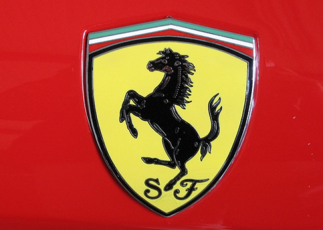 Ritrovo Ferrari a Pesaro Ritrovo Ferrari a Pesaro