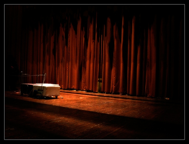 Spettacolo teatrale Tg Crash Spettacolo teatrale Tg Crash