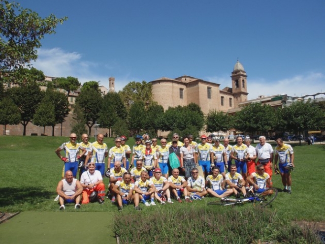 Tour Della Solidarietà Abruzzo a Santarcangelo Tour Della Solidarietà Abruzzo a Santarcangelo