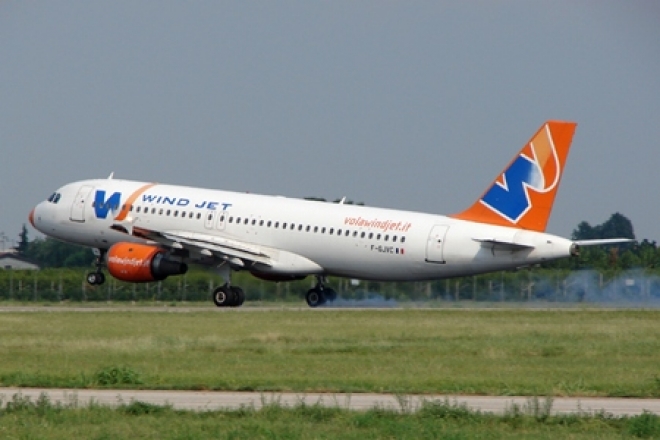 Voli Wind Jet Aeroporto Fellini Rimini Voli Wind Jet Aeroporto Fellini Rimini