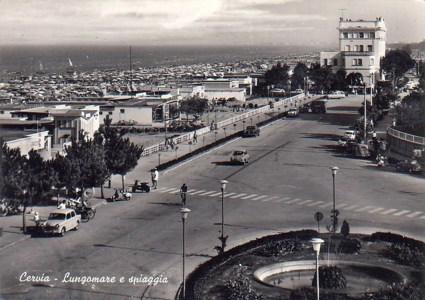 Lungomare e Spiaggia