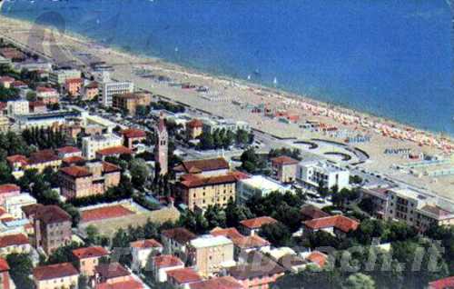 Piazza Tripoli di  Rimini