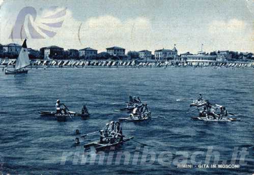 Vita di spiaggia a Rimini