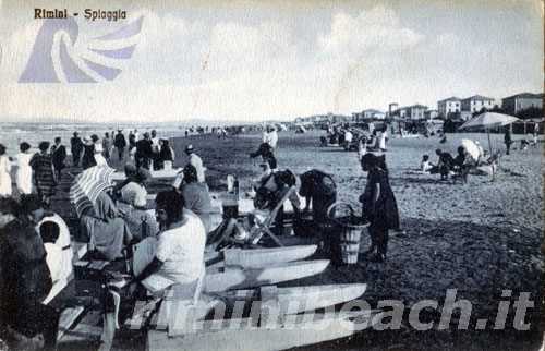 Vita di spiaggia a Rimini