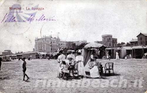 Vita di spiaggia a Rimini