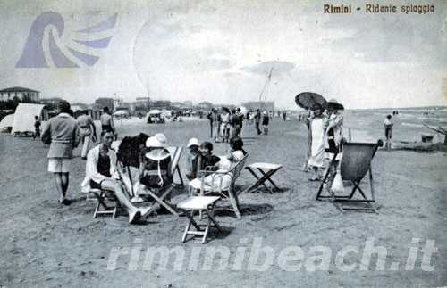 Vita di spiaggia a Rimini