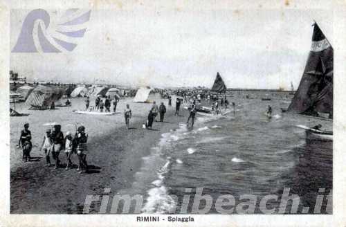 Vita di spiaggia a Rimini