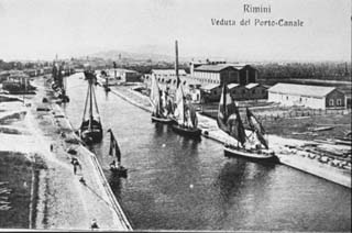 Panoramica del porto Rimini